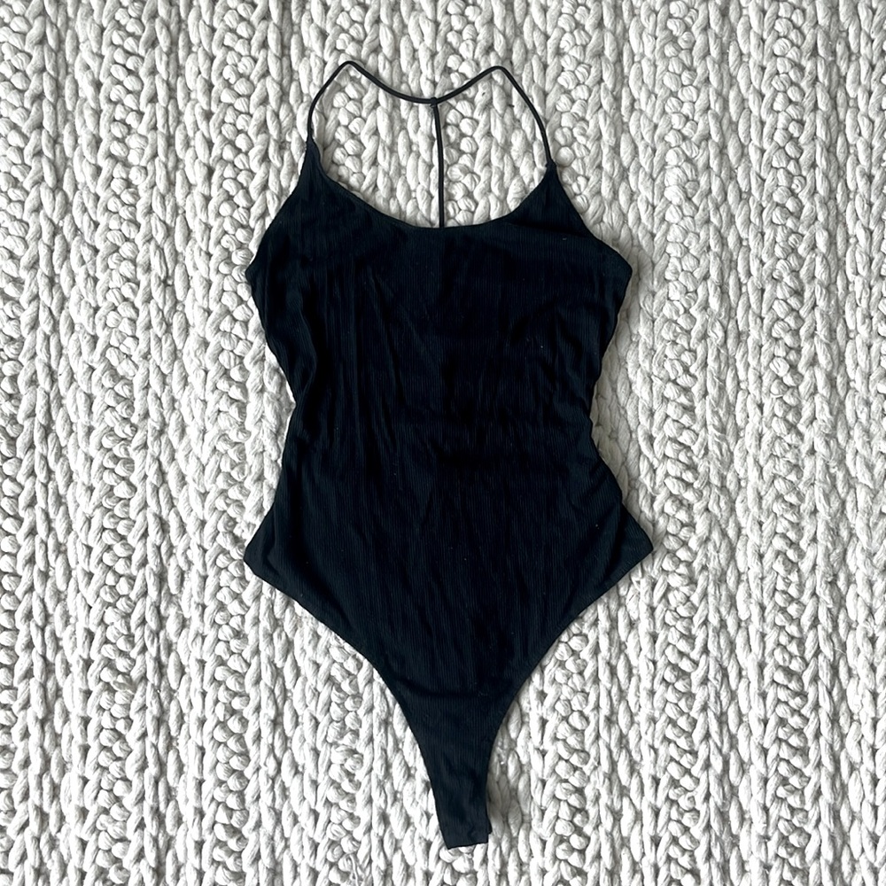 Tobi Open Back Bodysuit in Black - Size: S